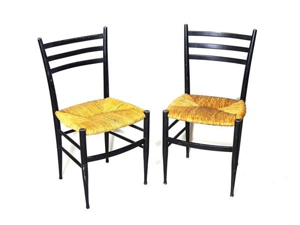 Serie di sei sedie in legno ebanizzato