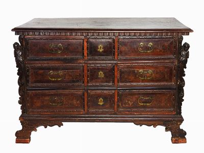 Cassettone a Credenza in Noce e Impiallacciata in Radica