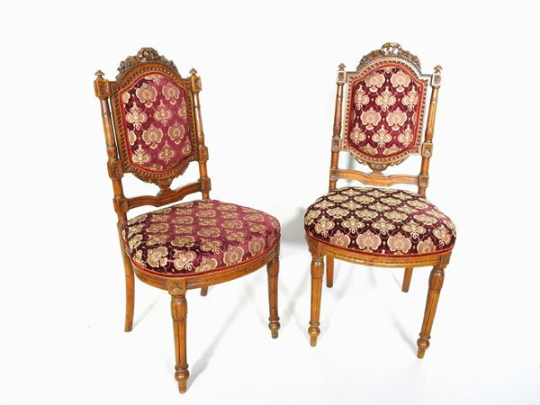 Pair of Small Walnut Chairs  - Auction Déballage: Interiors and Curiosities - I - Maison Bibelot - Casa d'Aste Firenze - Milano