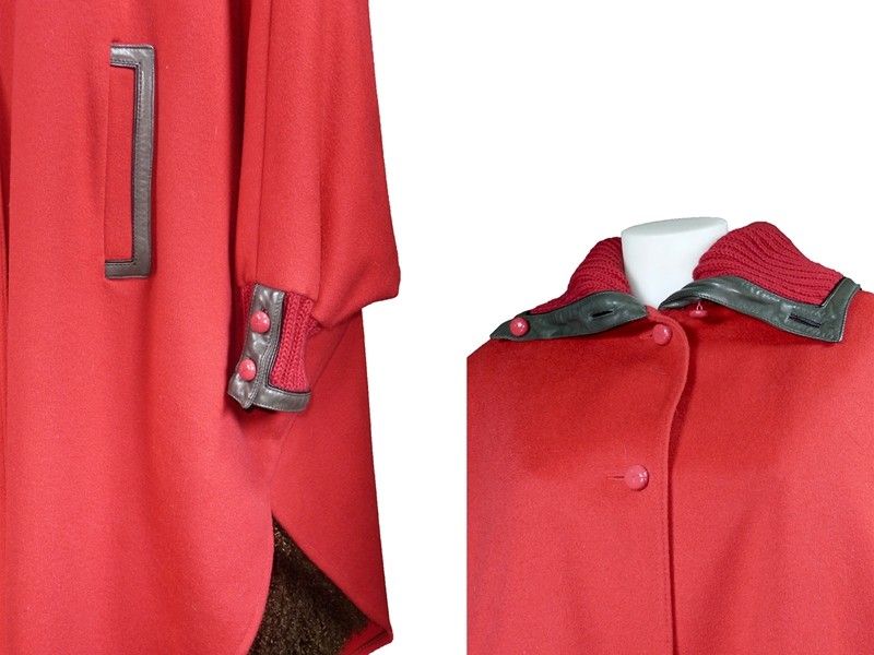 Mantella in Lana Rossa