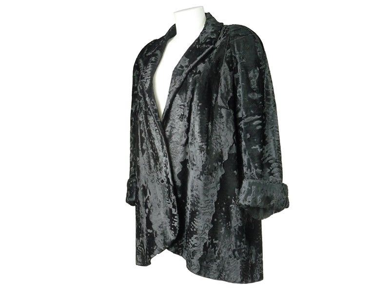 Giaccone in Astrakan Nero
