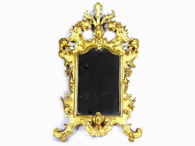 Specchiera Sagomata in Legno Intagliato e Dorato