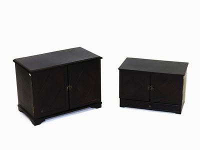Due Stipi da Tavolo in Legno Ebanizzato
