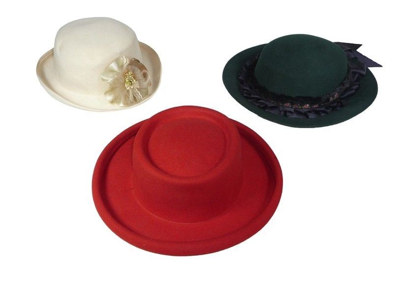 Lotto di Tre Cappelli in Panno