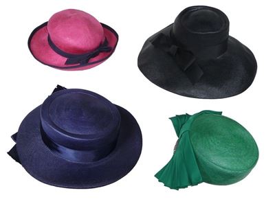 Lotto di Quattro Cappelli in Paglia