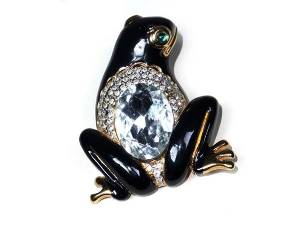 Frog golden metal brooch