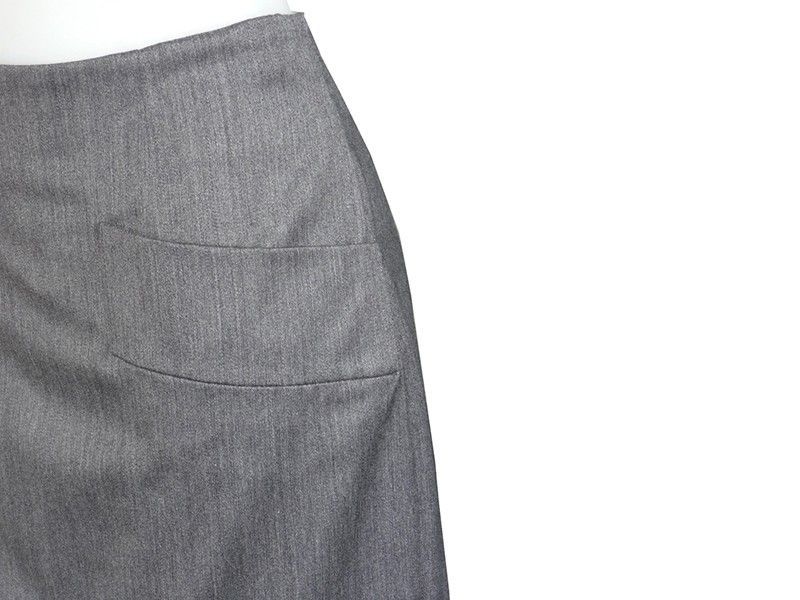 Tailleur con Gonna in Lana Grigia