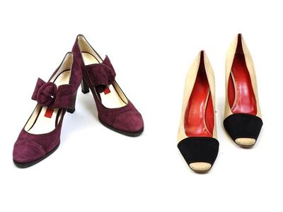 Due Paia di Decollettes in Suede