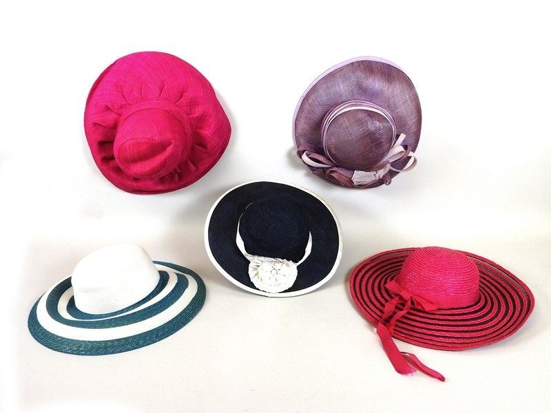 Lotto di Cinque Cappelli in Paglia