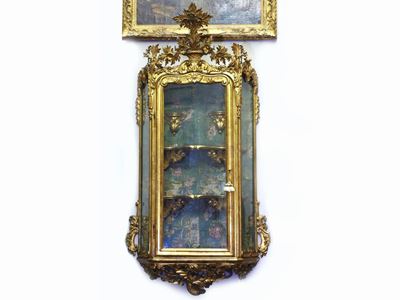 Vetrina Pensile per Collezioni in Legno Dorato