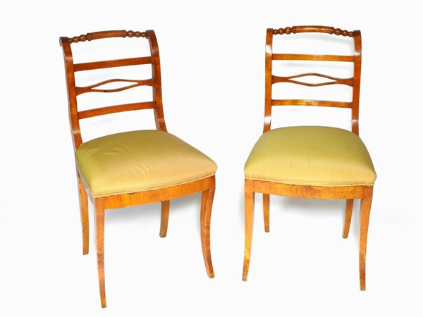 Coppia di sedie in ciliegio  (prima metà del XIX secolo)  - Asta Curiosità dalla dimora di un collezionista - III - Maison Bibelot - Casa d'Aste Firenze - Milano