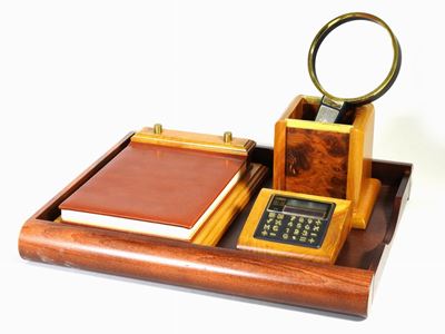 Lotto di Oggetti da Scrivania