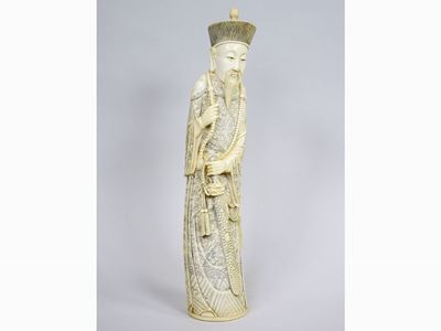 Figura in Avorio Scolpito