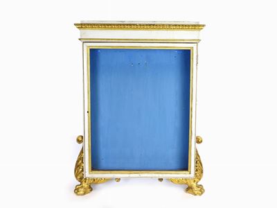 Teca in Legno Laccato e Dorato