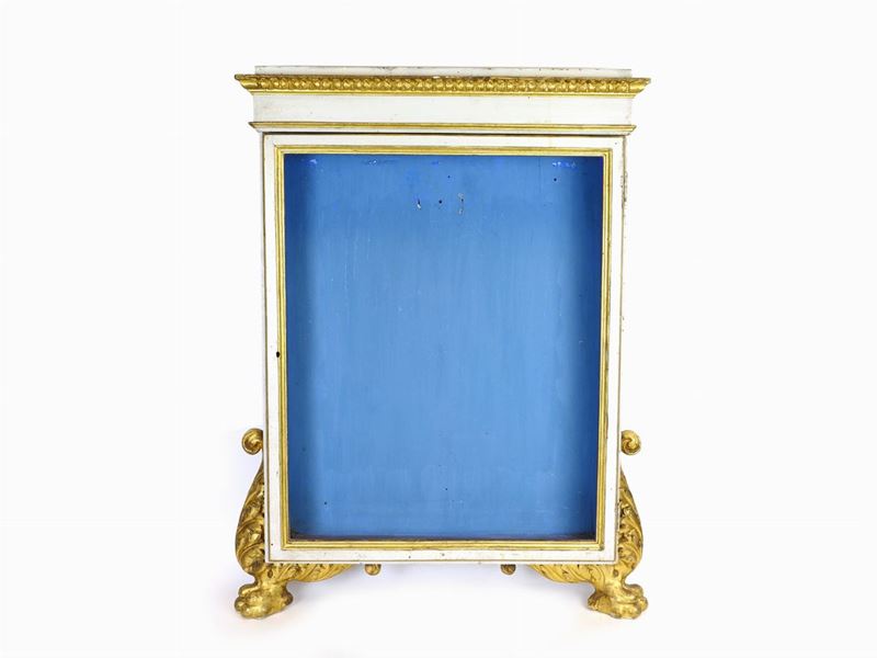 Teca in Legno Laccato e Dorato