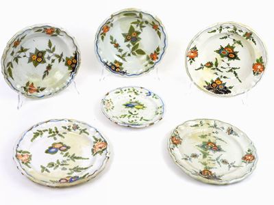 Sei Piatti in Maiolica Policroma