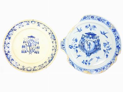 Due Piatti da Parata in Maiolica