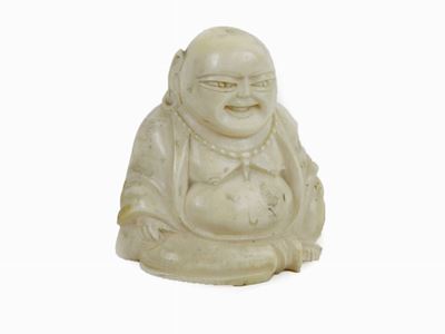 Piccola Figura in Avorio Scolpito