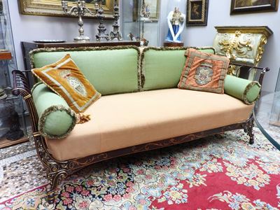 Letto in Ghisa Laccata e Lumeggiata in Oro