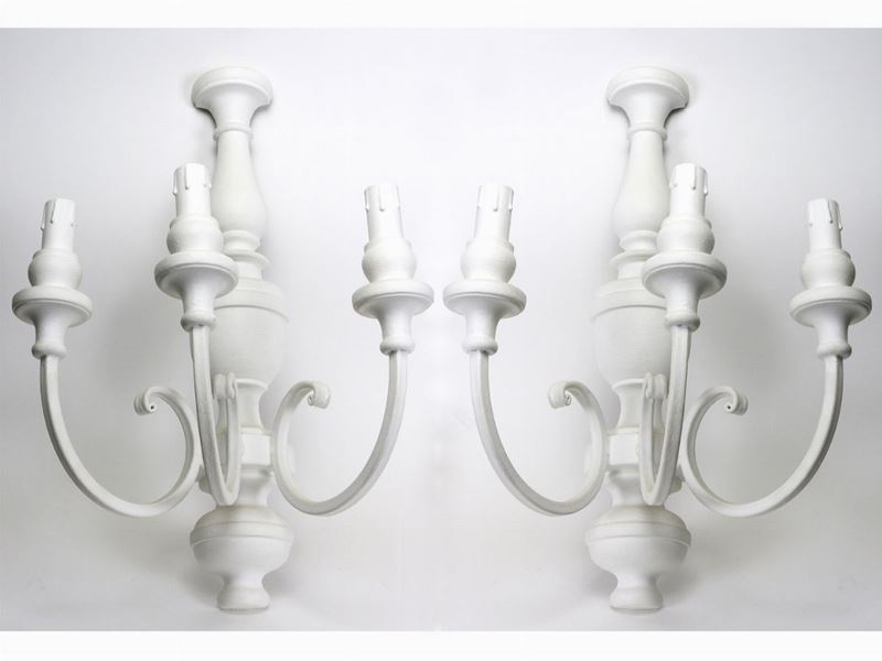 Coppia di Appliques in Legno e Metallo Laccato