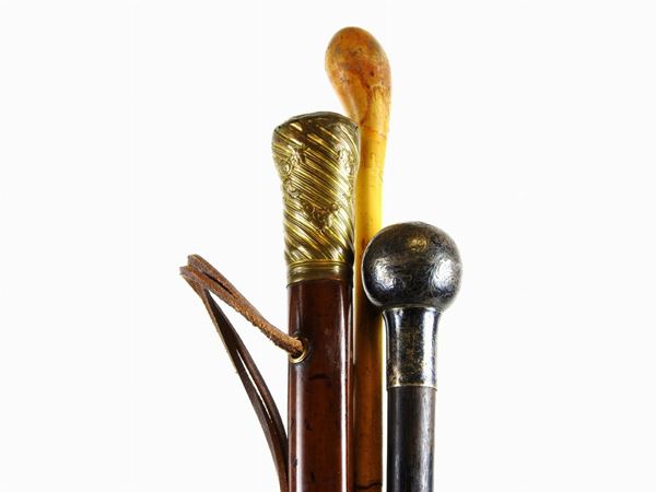 Three Walking Sticks  (first half of 20th Century)  - Auction Curiosities from the Home of a Collector - III - Maison Bibelot - Casa d'Aste Firenze - Milano