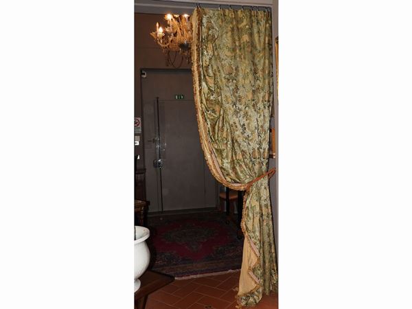 Silk Brocade Bedspread  - Auction Curiosities from the Home of a Collector - III - Maison Bibelot - Casa d'Aste Firenze - Milano