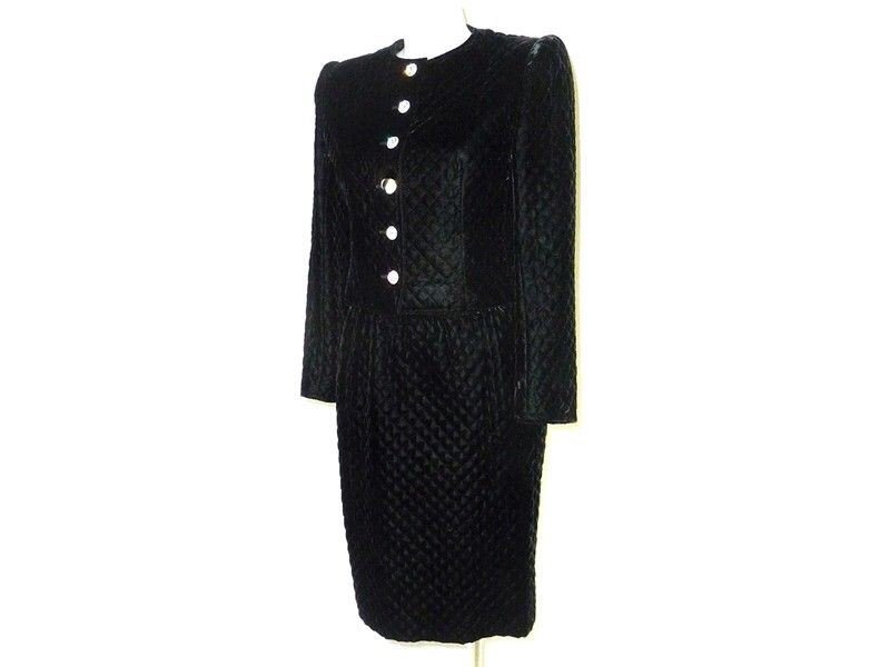 Tailleur in Velluto Nero Trapuntato
