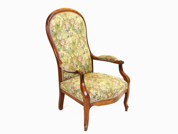 Walnut Armchair  (second half of 19th Century)  - Auction Antique Furniture and Old Master Paintings from a house in Florence - II - Maison Bibelot - Casa d'Aste Firenze - Milano