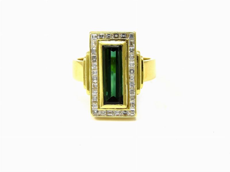 Anello in Oro Giallo, Diamanti e Tormalina Verde