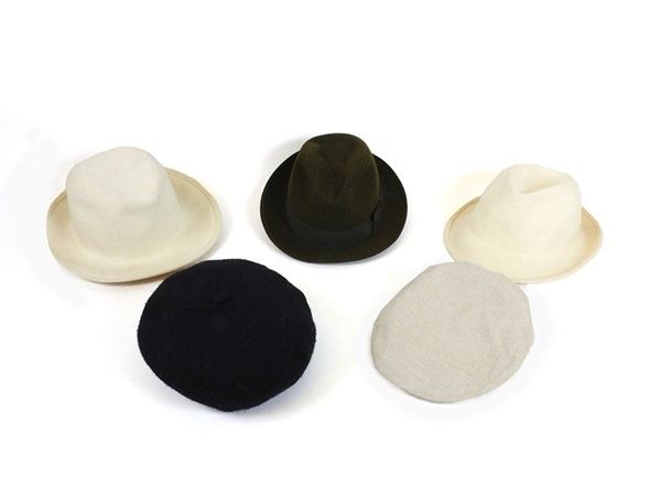Lotto di cinque cappelli