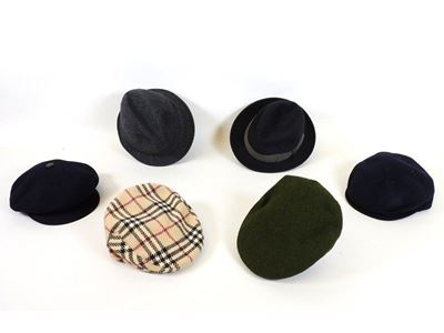 Lotto di Sei Cappelli da Uomo