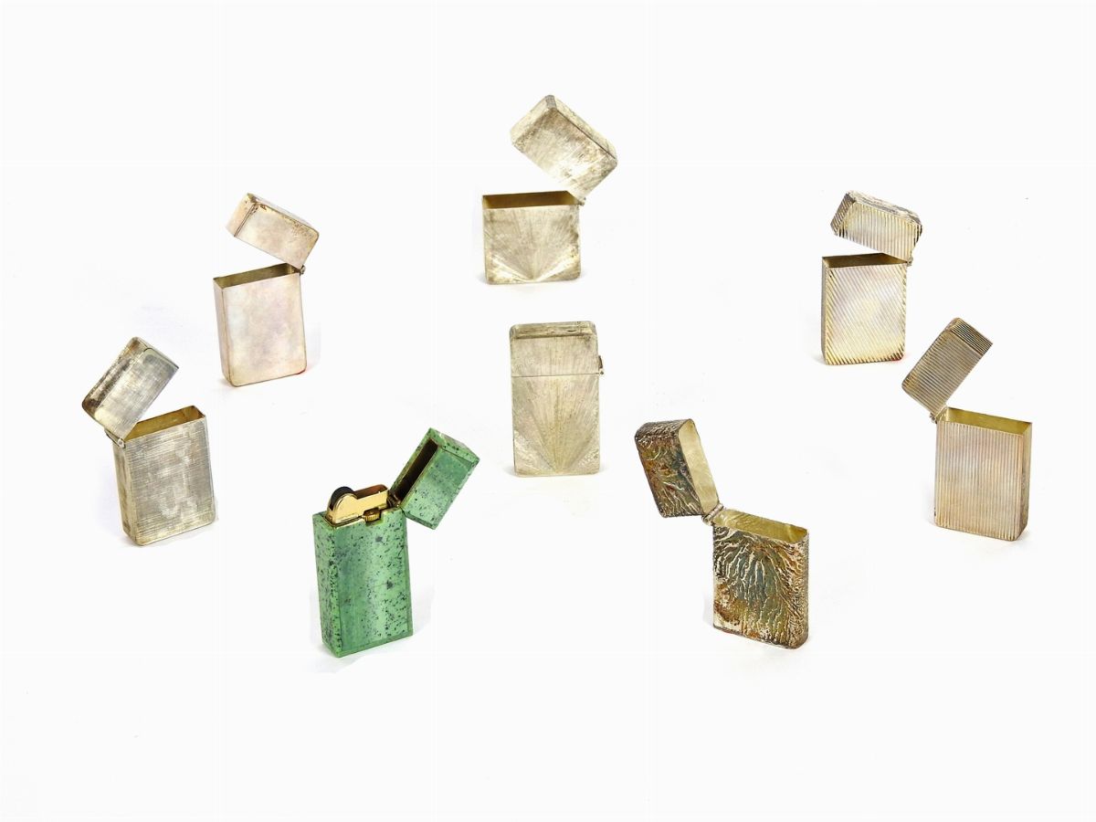 Collezione di Sette Custodie in Argento per Accendini