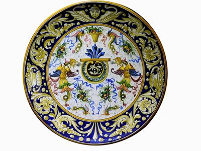 Coppia di Piatti da Parata in Terracotta Smaltata