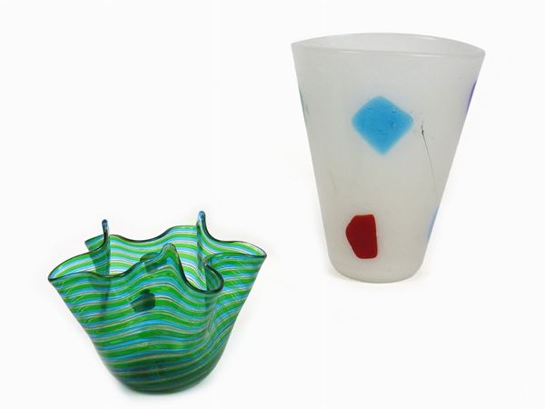 Due vasi in vetro soffiato  - Asta Arredi e dipinti antichi / Arte Moderna e Contemporanea - III - Maison Bibelot - Casa d'Aste Firenze - Milano