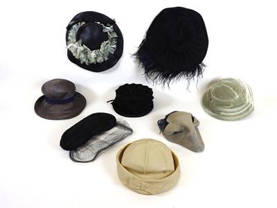 Lotto di Otto Cappelli da Donna