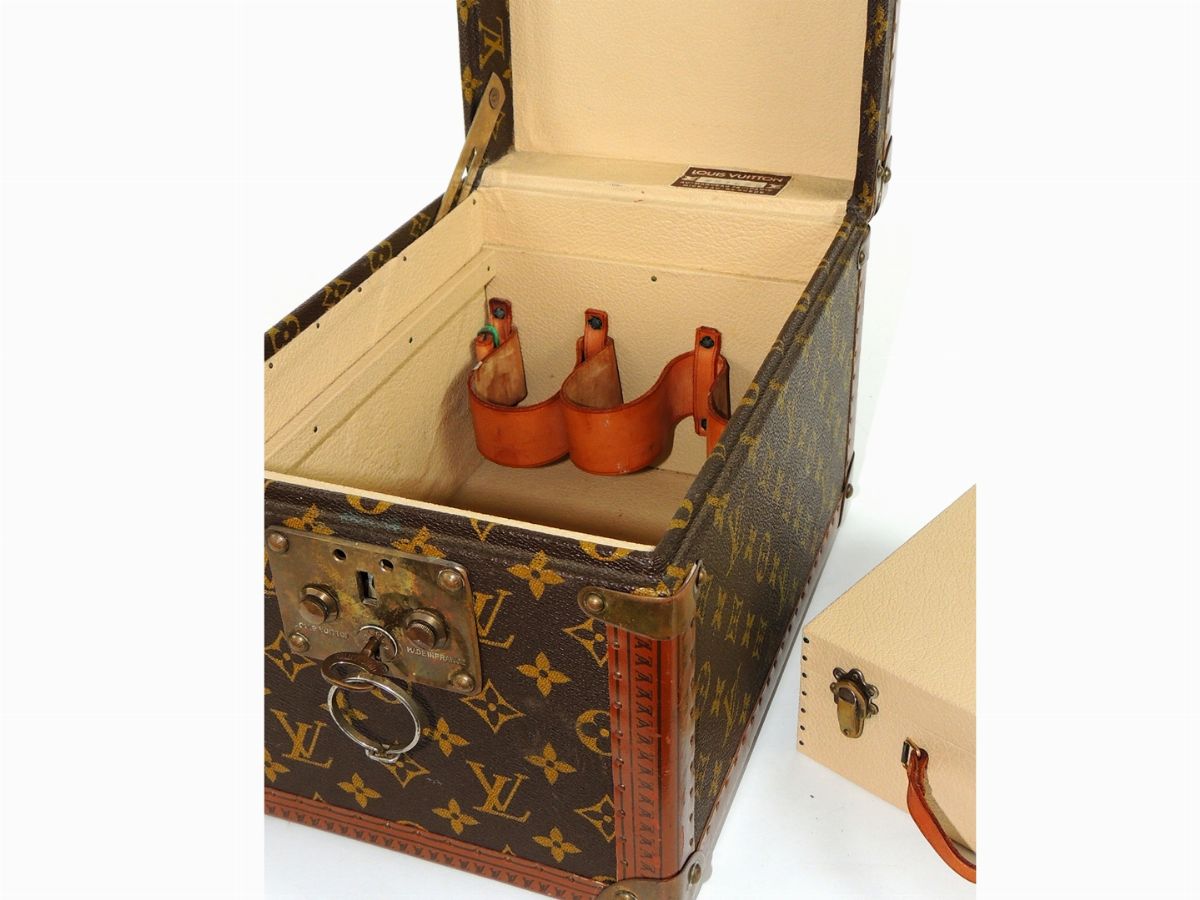 Beauty Case in Tela Monogram