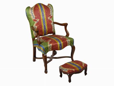 Poltroncina in Noce