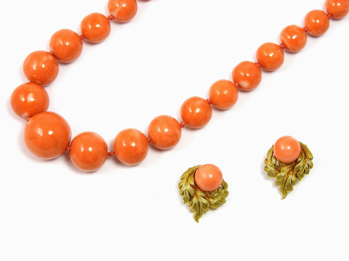 Parure in Oro Giallo e Corallo