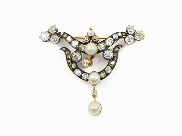 Pink gold and silver pendant/brooch with diamonds and pearls