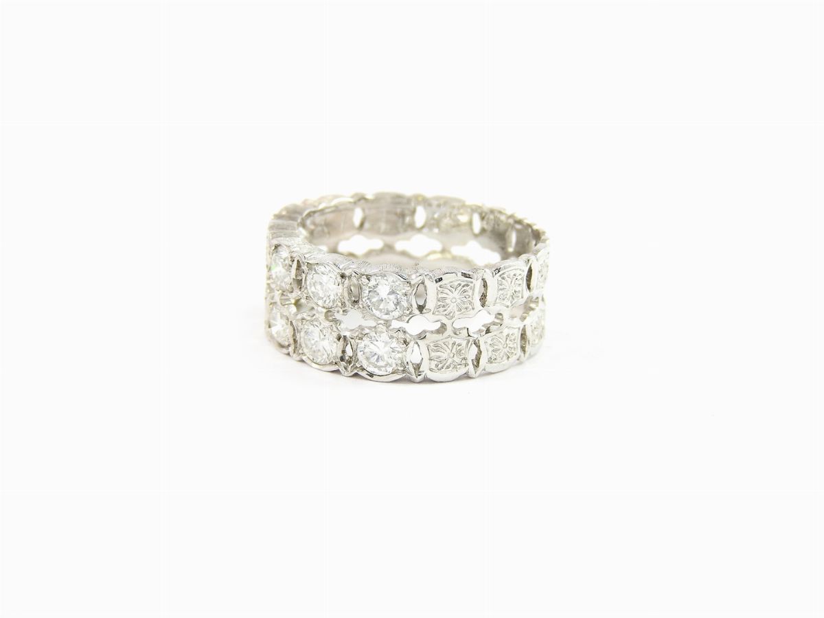 Anello a Doppia Fascia in Oro Bianco e Diamanti