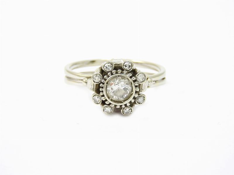 Anello in Oro Bianco e Diamanti