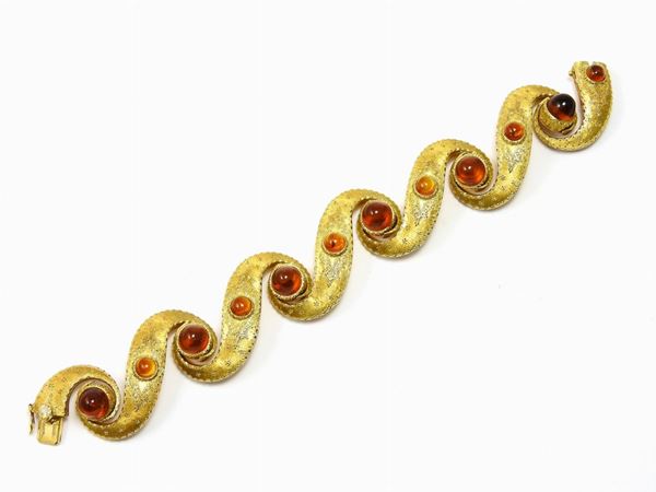 Yellow satin gold bracelet with citrine quartzes