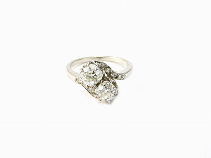 Anello Contrarié in Platino, Diamanti Taglio Vecchio