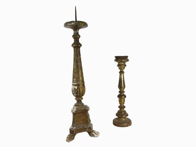 Due Torciere in Legno Intagliato e Dorato