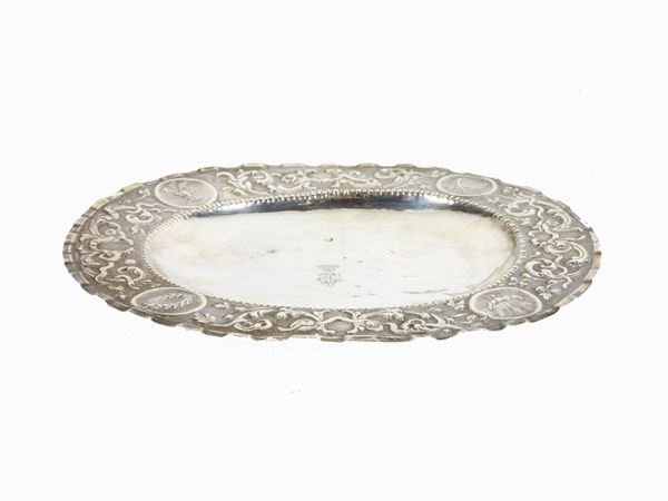 Silver-plated Liturgical Tray  (Naples, early 18th Century)  - Auction Furniture and Old Master Paintings - III - Maison Bibelot - Casa d'Aste Firenze - Milano