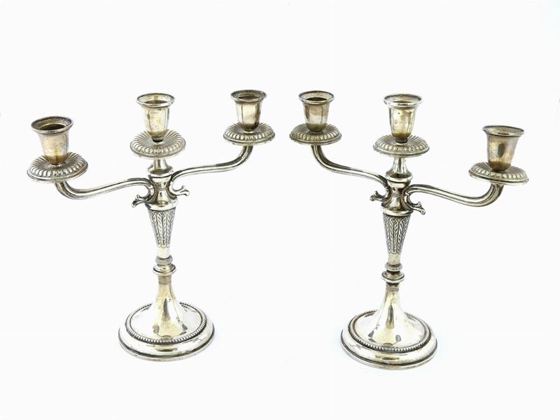 Coppia di Candelabri in Argento
