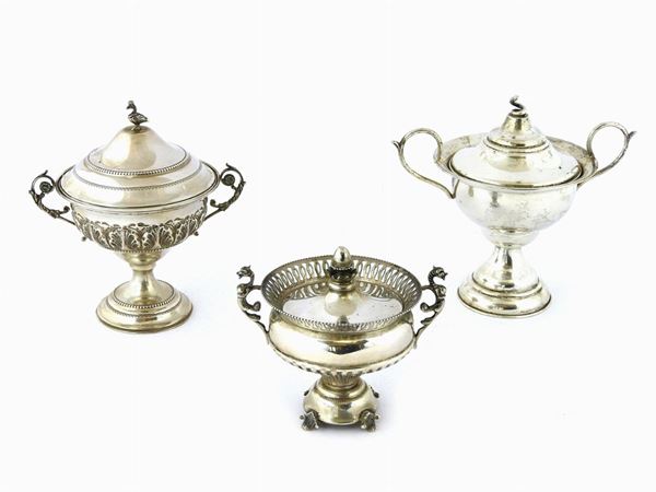 Three Silver Sugar Bowls  - Auction Furniture and Old Master Paintings - III - Maison Bibelot - Casa d'Aste Firenze - Milano