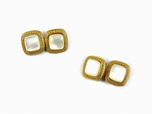 Wrought yellow gold cuff-links with mother-of-pearl  - Auction Important Jewels and Watches - II - Maison Bibelot - Casa d'Aste Firenze - Milano