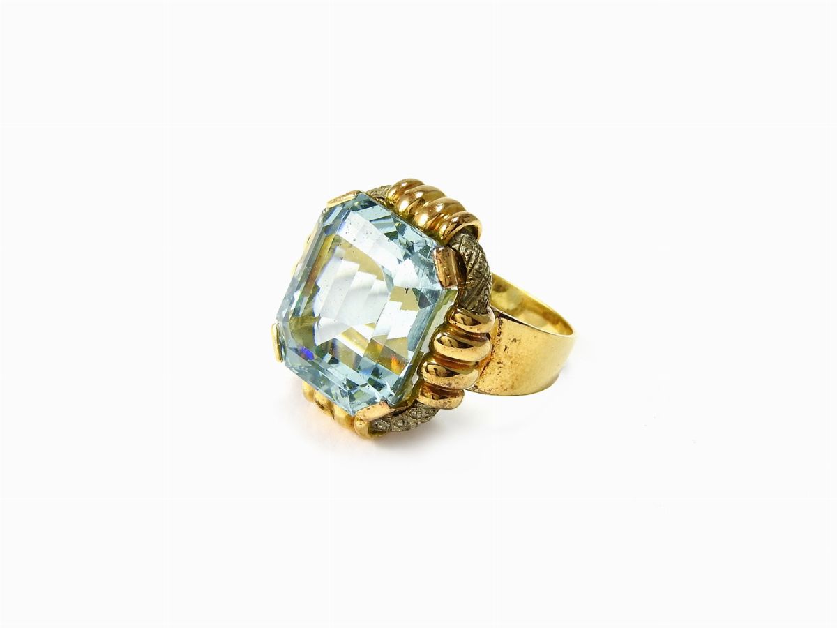 Pendente in Oro Bianco, Diamanti e Acquamarina