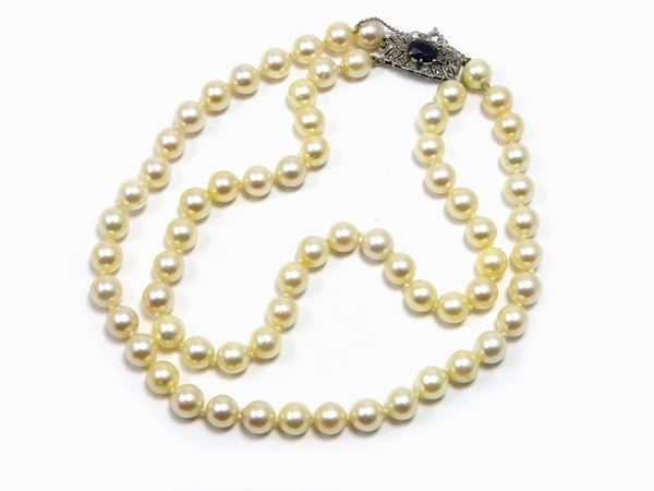 Double strand Akoya pearls necklace with white gold clasp set with diamonds and sapphire  - Auction Important Jewels and Watches - II - Maison Bibelot - Casa d'Aste Firenze - Milano